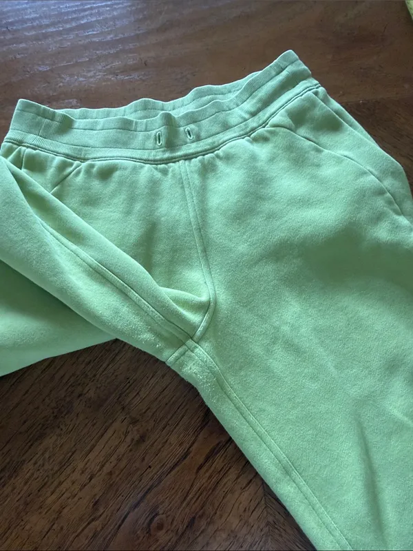 Lululemon Scuba Joggers - Image 11