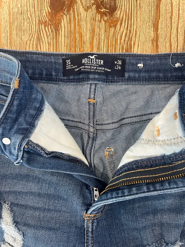 Hollister Jeans Ripped - Image 3