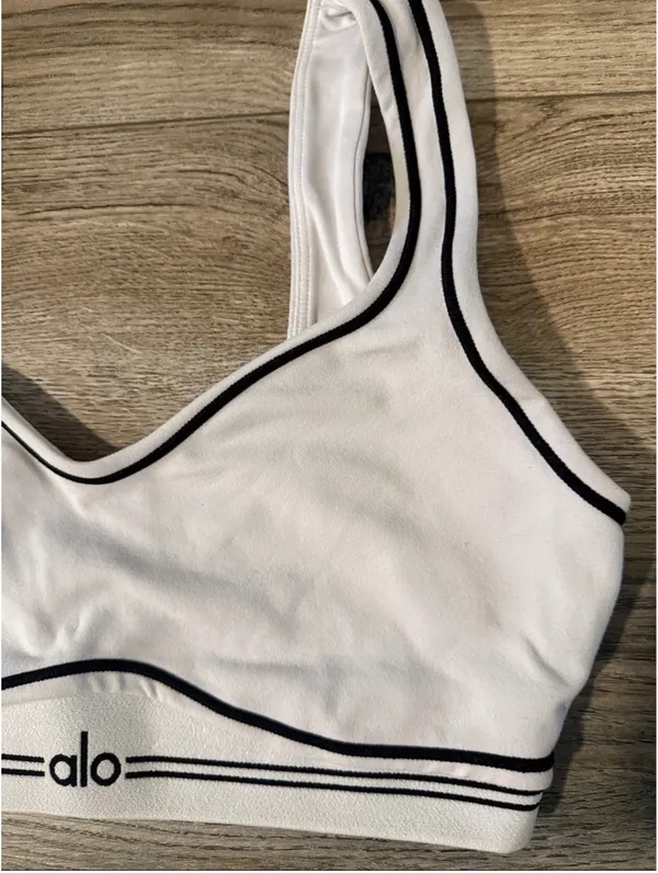 Alo Yoga Sports Bra - Image 3