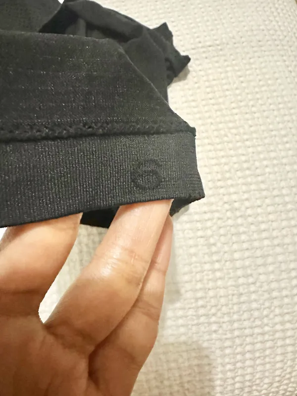 Lululemon black sleeveless tank size 6 - Image 4
