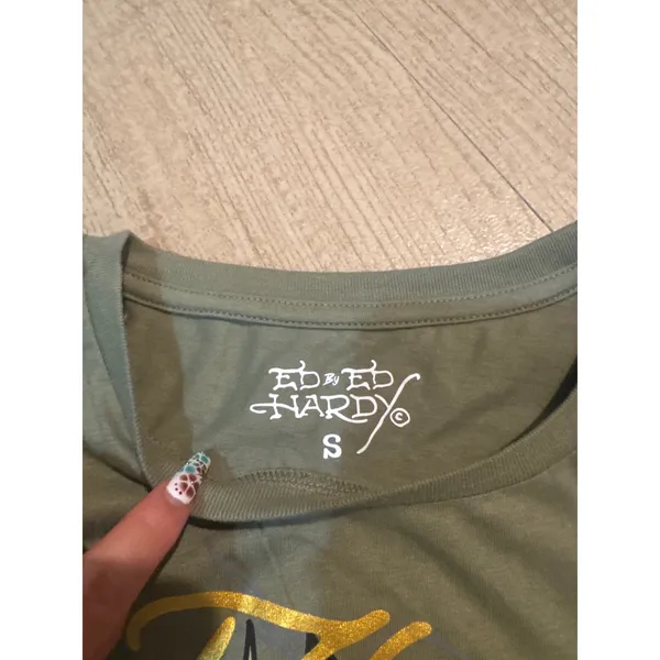 NWEd Hardy Womens Rhinestone‎ Swallow Tattoo Crop Top Olive Green Y2K Tee Small - Image 2