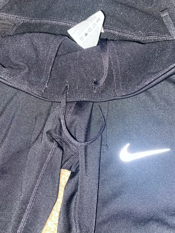Nike Black Leggings - Image 3