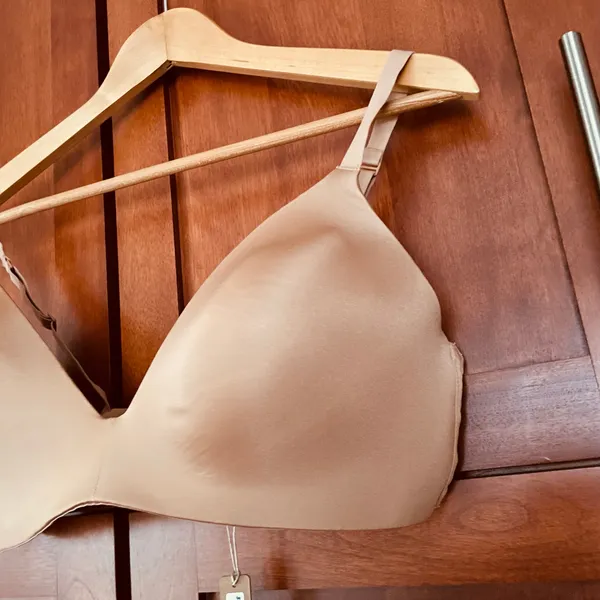 Skims Wireless Form Lightly Lined Bra Ochre Size 38D - Image 3