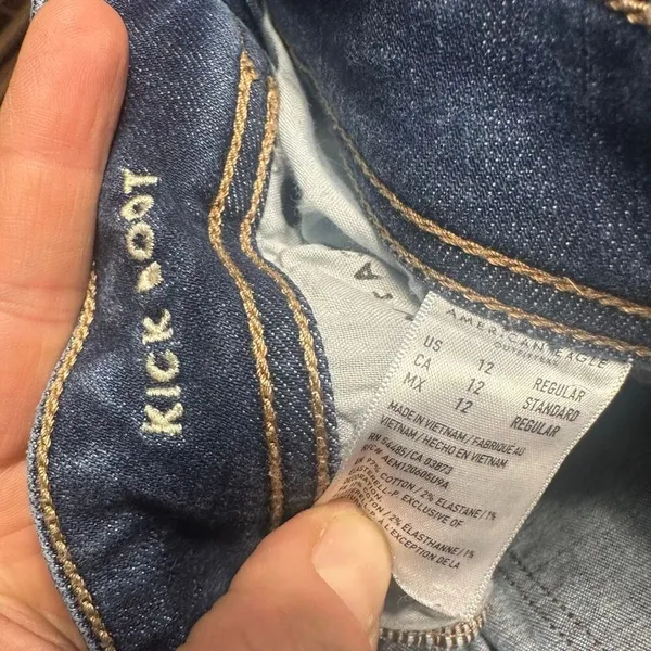 American Eagle distressed western size 12 kickboot jeans - Image 2