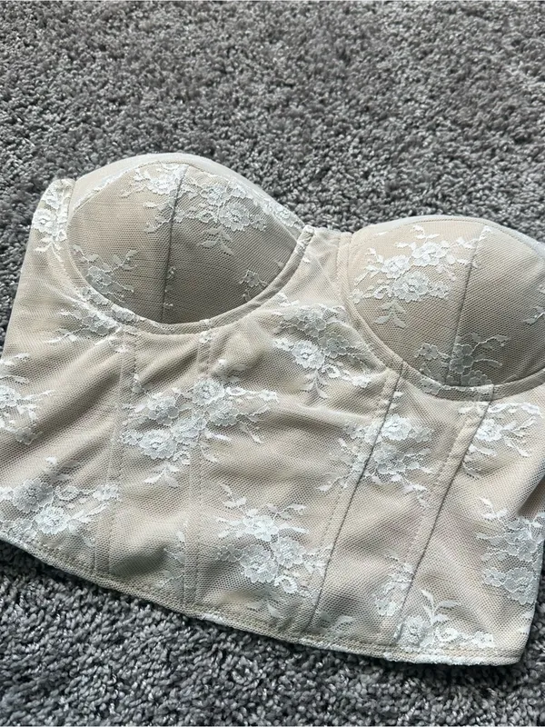 Strapless Lace Bustier in Light Beige - Image 2