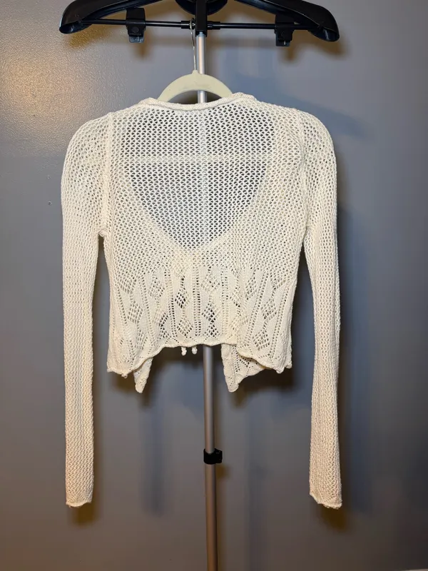 Boutique Crochet Long Sleeve Top - Image 5