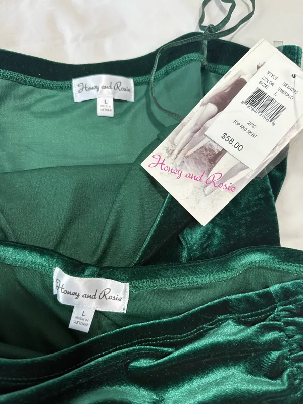 Honey and Rosie Green Two Piece Set - Image 3