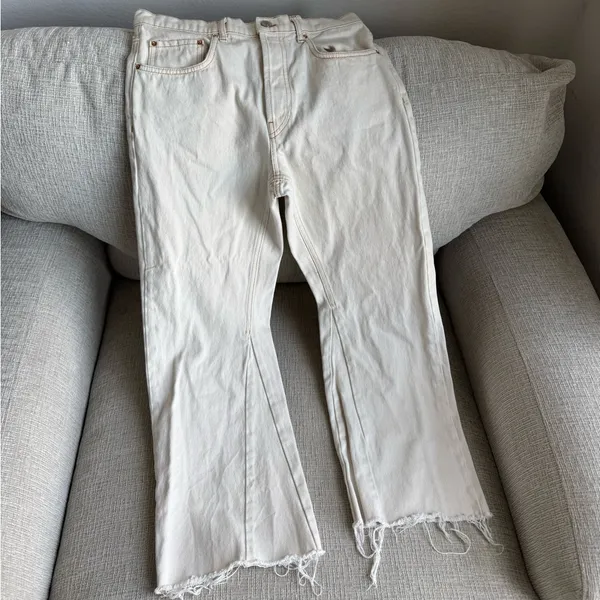 Zara Women's Cream Flare Jeans - Image 2