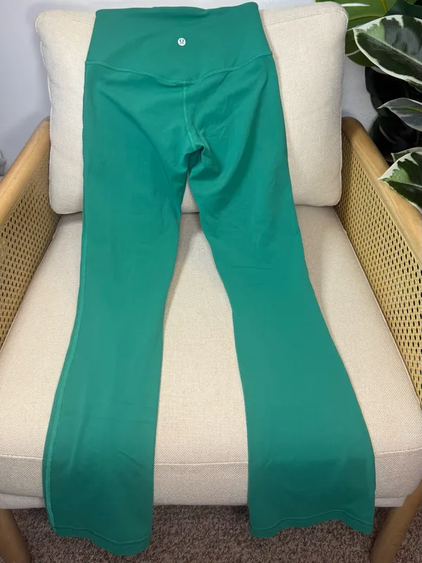 Lululemon Align High-Rise Mini-Flare Pant *Extra Short Size 4 - Image 5