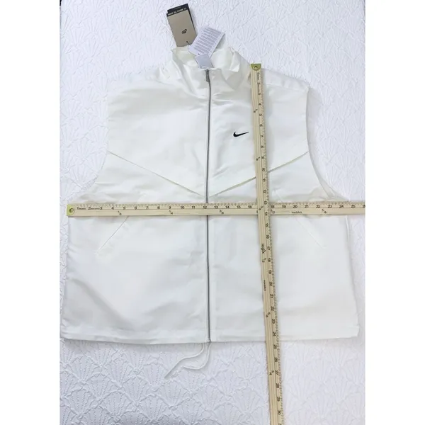 NWT Nike Sportswear Windrunner Women's Shine Vest Medium Oversized Fit - Image 8