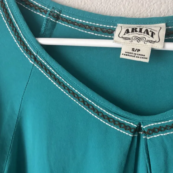 Ariat Women's Turquoise Pleated V Neck 3/4‎ Length Top Size Small Rodeo Western - Image 6