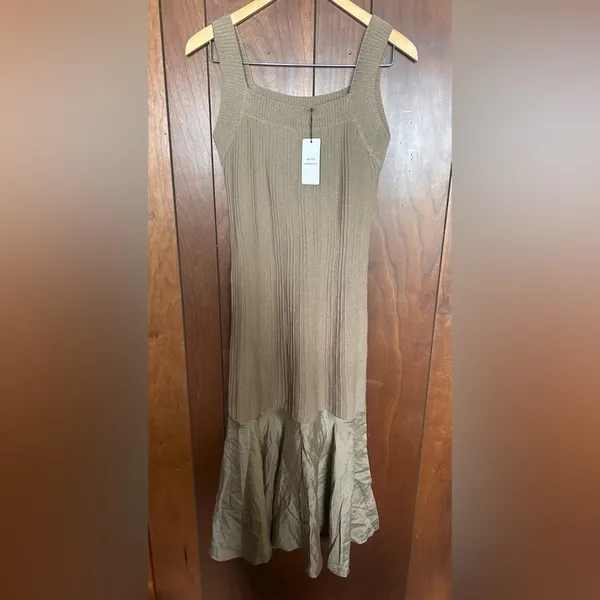 NWT CURRENT AIR Contrast Knit Georgia Sweater Midi Dress in Latte Size XS - Image 3