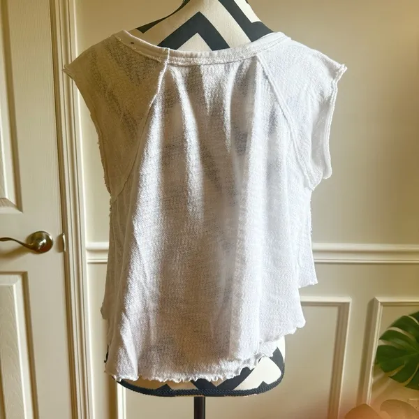 WE THE FREE‎ Flowy Boho Sleeveless Tank Top size Small - Image 2