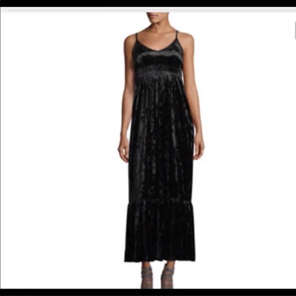 NWT Romeo + Juliet couture Velvet Maxi‎ Dress in Black Size Medium - Image 2