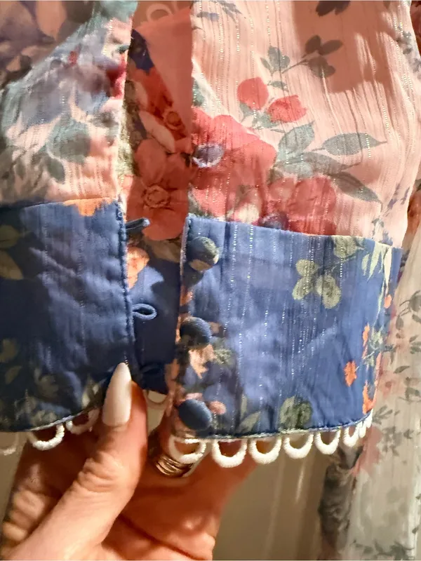 Altar'd State Pink and Blue Floral Lace-Trim Cropped Top - Image 7