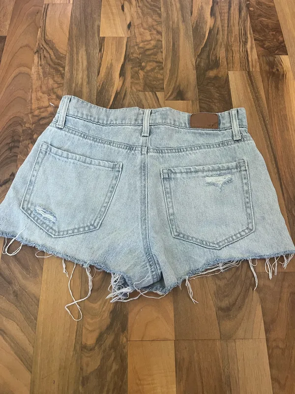 Aeropostale Jean Shorts Ripped - Image 4