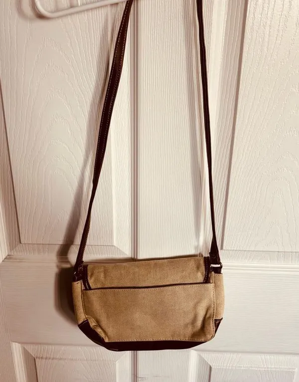 Brown Leather Crossbody Bag - Image 2