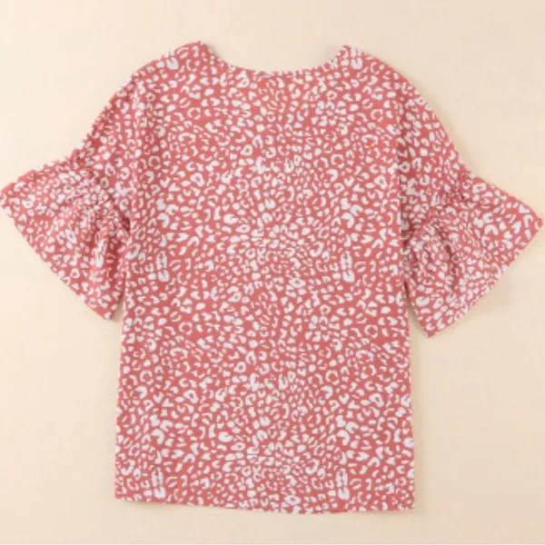 NEW Coral and Cream Leopard Print Ruffle Short Sleeve Blouse Size XL - Image 7