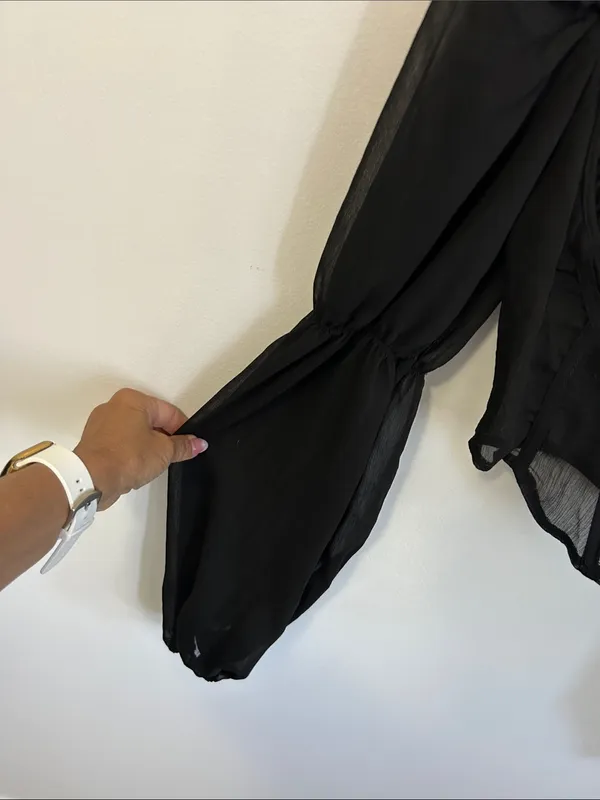 Pretty Little Thing Black Chiffon Balloon Sleeve Corset Top - Image 6