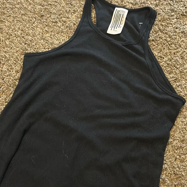 Free People Plain Black Flowy Tank‎ Size Medium - Image 2