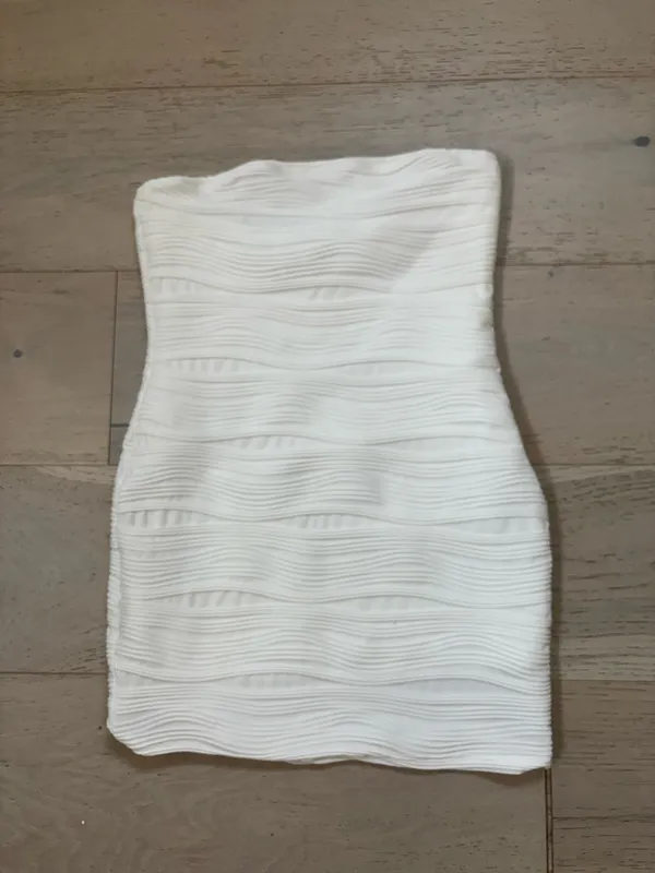 White Mini Lulus Dress - Image 2