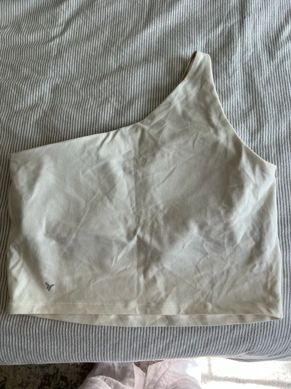Old Navy Off-The-Shoulder Top - Image 2