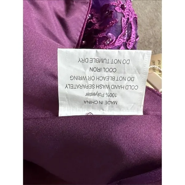 Women’s Velvet Halter Purple Party Dress Floral Tulle Skirt Size M NWT - Image 9