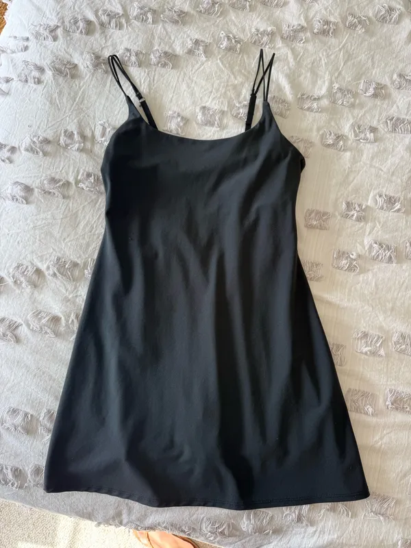 Abercrombie and Fitch Athletic Dress - Image 3