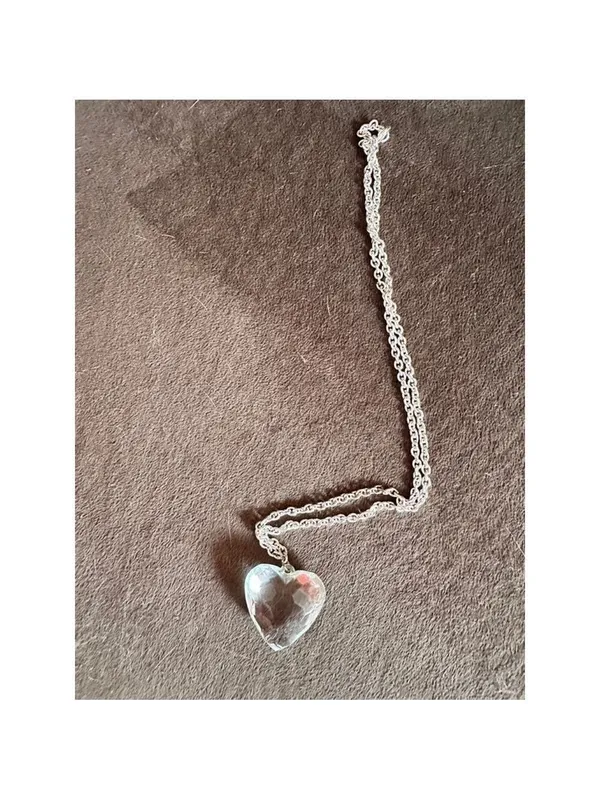 Clear Heart Gemstone Silver Tone Chain Necklace - Image 6