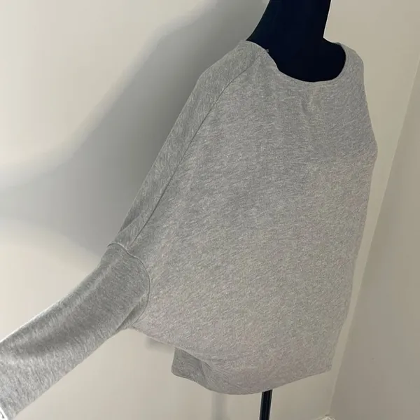ALYA  Women’s Sweater. Size Medium. Gray‎ - Image 2