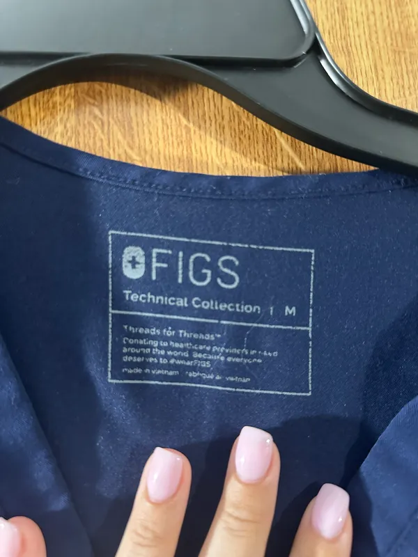 FIGS Scrub Top- Navy - Image 2