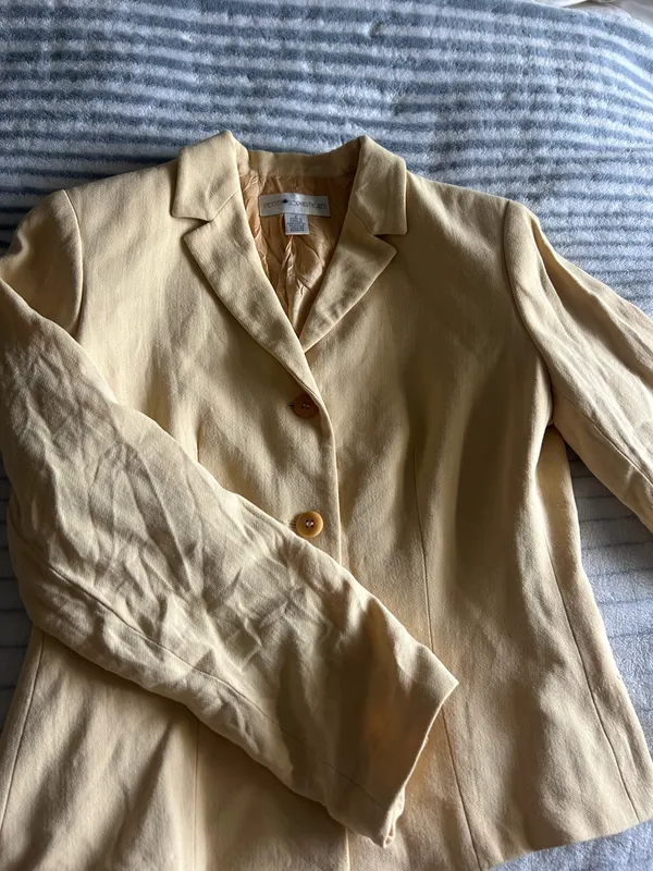 Yellow blazer Size 2 - Image 2