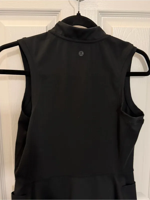 Danskin Black Tennis Dress Size Small - Image 5