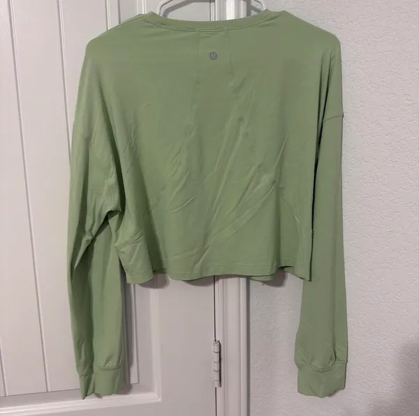 Lululemon Muscle Love Long Sleeve Crop Top Size 8 - Image 4