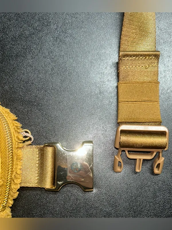 Lululemon Everywhere Belt Bag Burnt Caramel Camel Brown Fur Fanny Pack - Image 7