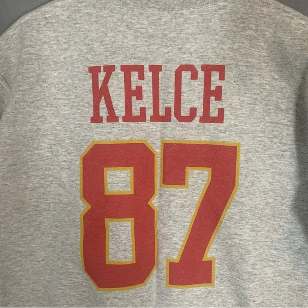 Gildan In My Chiefs Era T-shirt Travis Kelce Kansas City Sweatshirt Size Medium Grey - Image 5