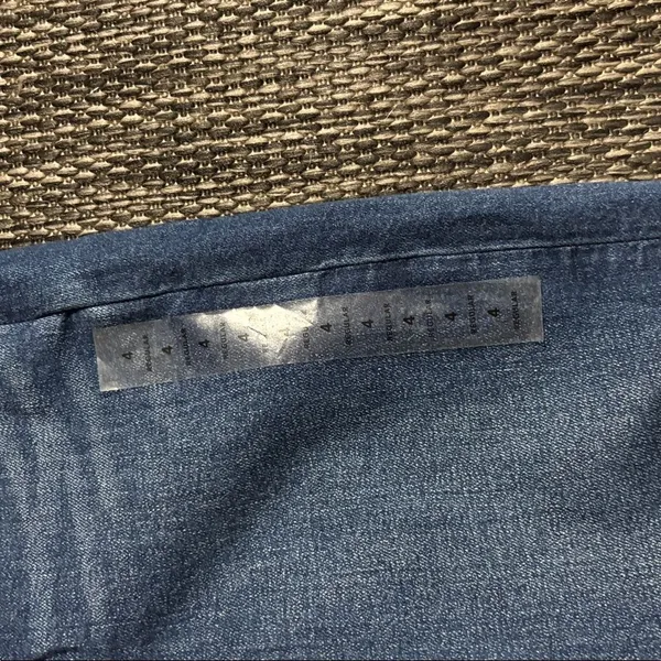 American Eagle Mom Jean Dark Wash Size 4 NEW - Image 3