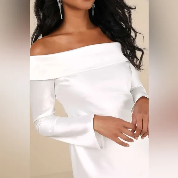 Lulus Luxurious Vision White Satin Off-the-Shoulder Mini Dress sz XS - Image 4