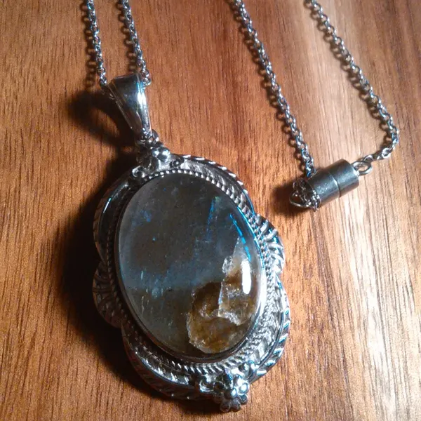 Madagascar Fire Labradorite Feather Stainless Steel Pendant Necklace - Image 11