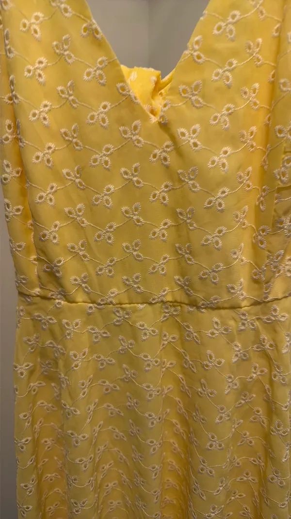 Yellow dress - Image 2