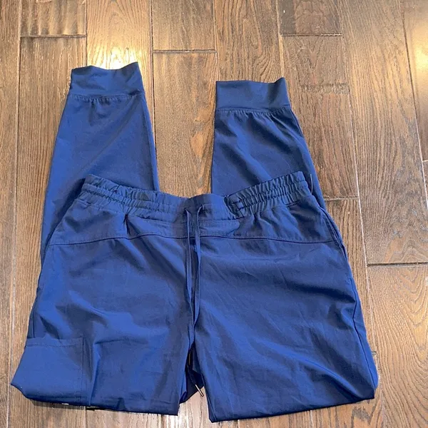 Barco Uniforms Navy Blue nurses scrubs Joggers size large tall - Image 3