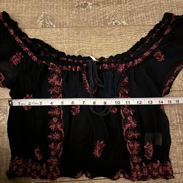 Free People‎ Black Sheer Lace Embroidered Crop Top Tank Medium Purple Festival - Image 5