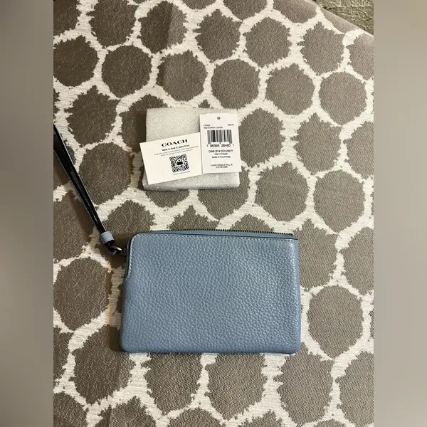 COACH NWT Varsity Blue Wristlet with Zip Closure retails $88 leather colorful - Image 3