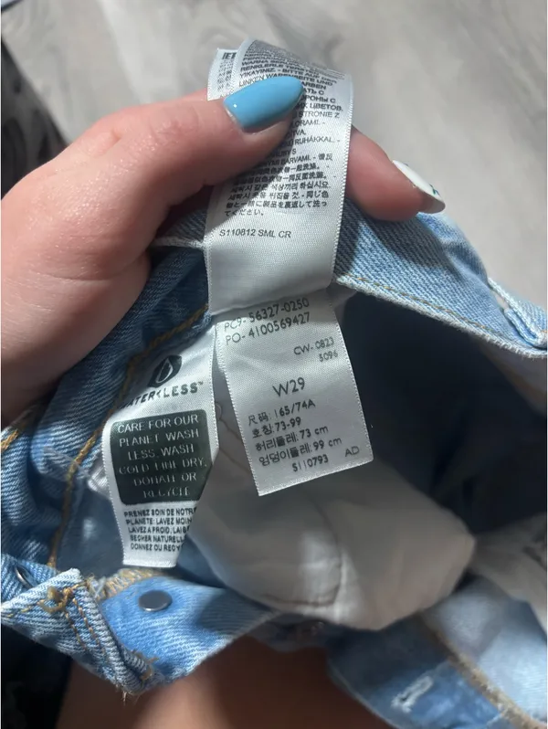 Levi’s 501 Denim Shorts - Image 3