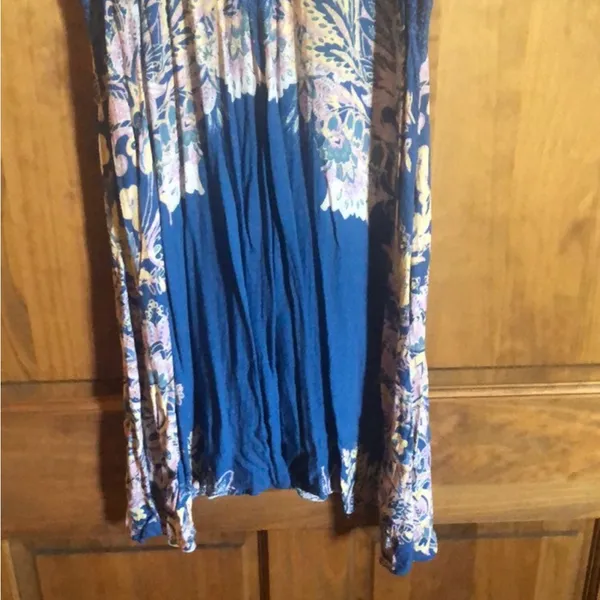 Free People Blue floral lace light weight Dress Size Small! - Image 6