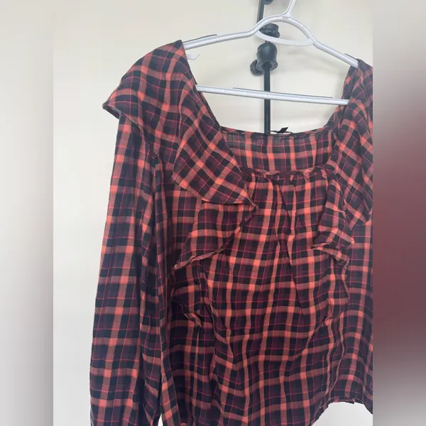 Madewell Plaid‎ Ruffled Sqaureneck Gingham Red and Black Top Size L Cotton - Image 4