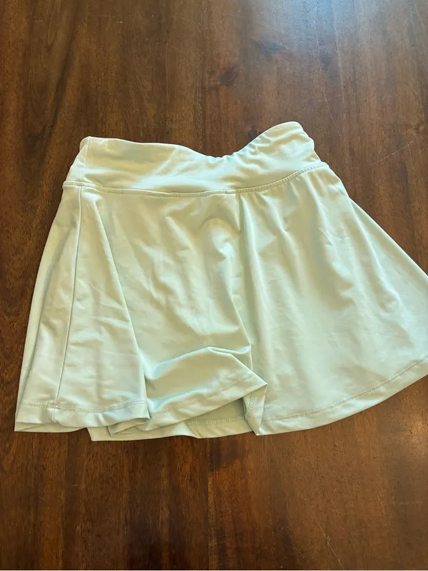 New Balance Skirt Medium Athletic Mini Skater Skirt Mint Green - Image 4