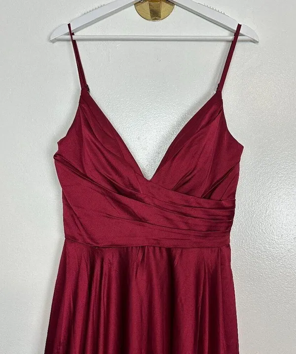LA FEMME Satin Ballgown in Wine Size US 10 - Image 5