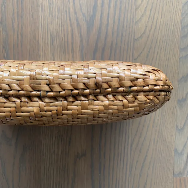 Vintage Woven Clutch with Gold Closure - Image 4