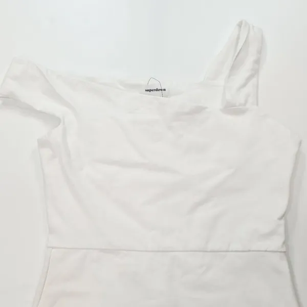 Superdown Fallon Asymmetrical Mini Dress in White Medium - Image 4